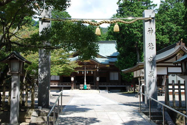 大麻比古神社の写真