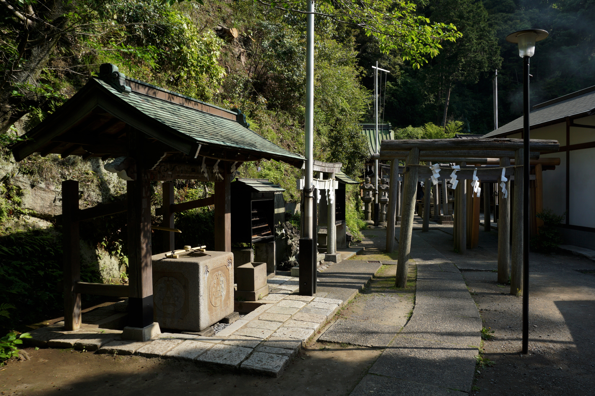 銭洗弁財天宇賀福神社の写真
