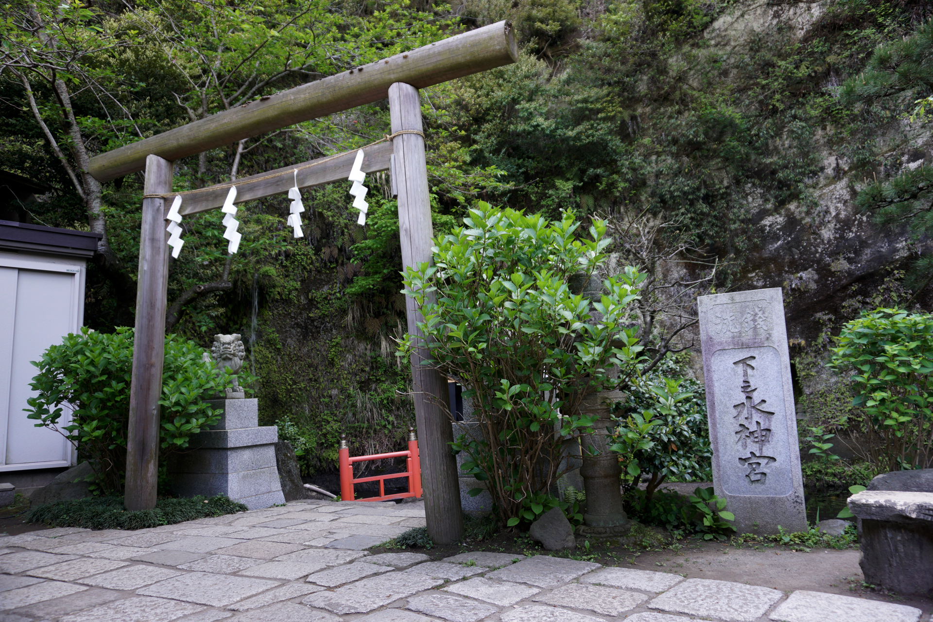 銭洗弁財天宇賀福神社の写真