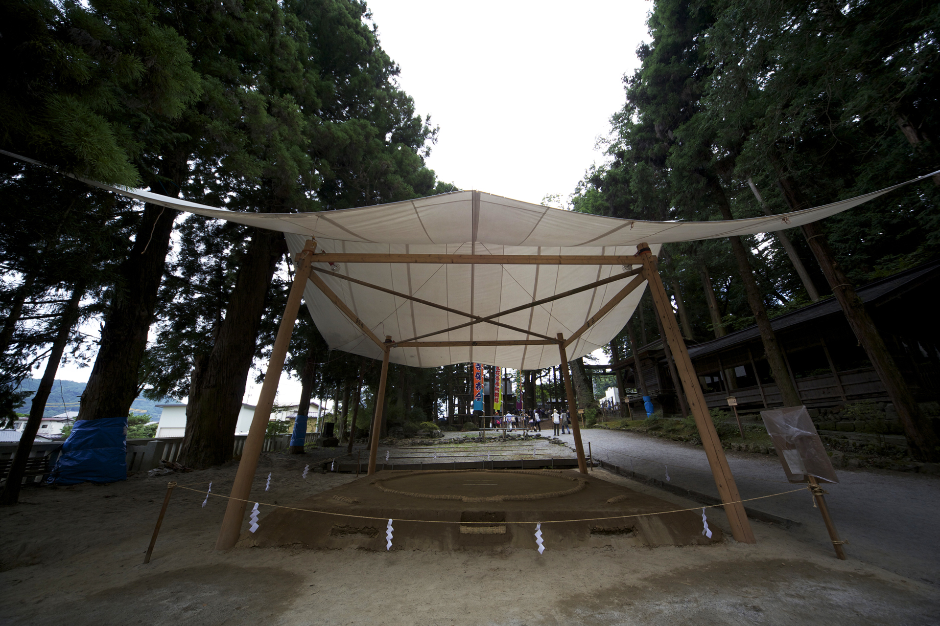 諏訪大社上社本宮の写真