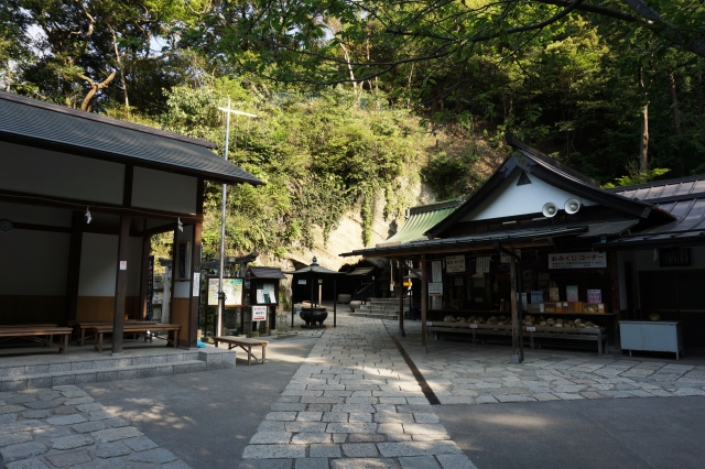 銭洗弁財天宇賀福神社の写真