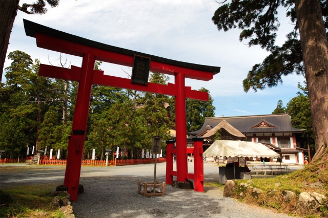 出羽神社の写真