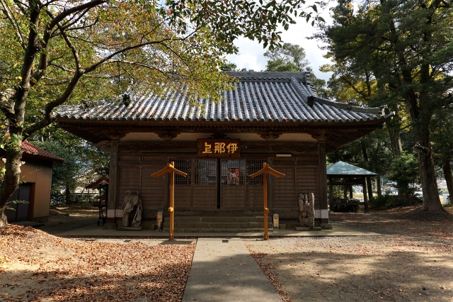 伊那上神社の写真